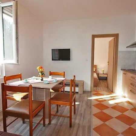 Appartement Apartman Simona à Fažana Extérieur photo